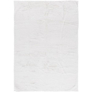 Faux Fur Rug FFR100 Power Loomed Machine Washable Skid-Resistant Indoor Rugs - Safavieh - 1 of 4