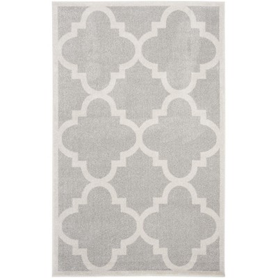 Amherst AMT423 Power Loomed Indoor Rug -Safavieh