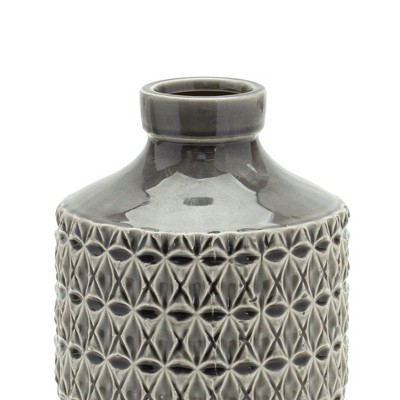 Gray Ceramic Decorative Table Vase with Ribbed Design