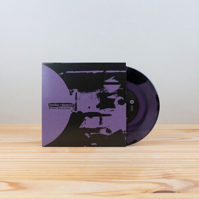 Momma & Narrow Head - Sunday / Medicine (Colored Vinyl Purple Black Digital Download Card Limited Edition) (vinyl 7 inch single)