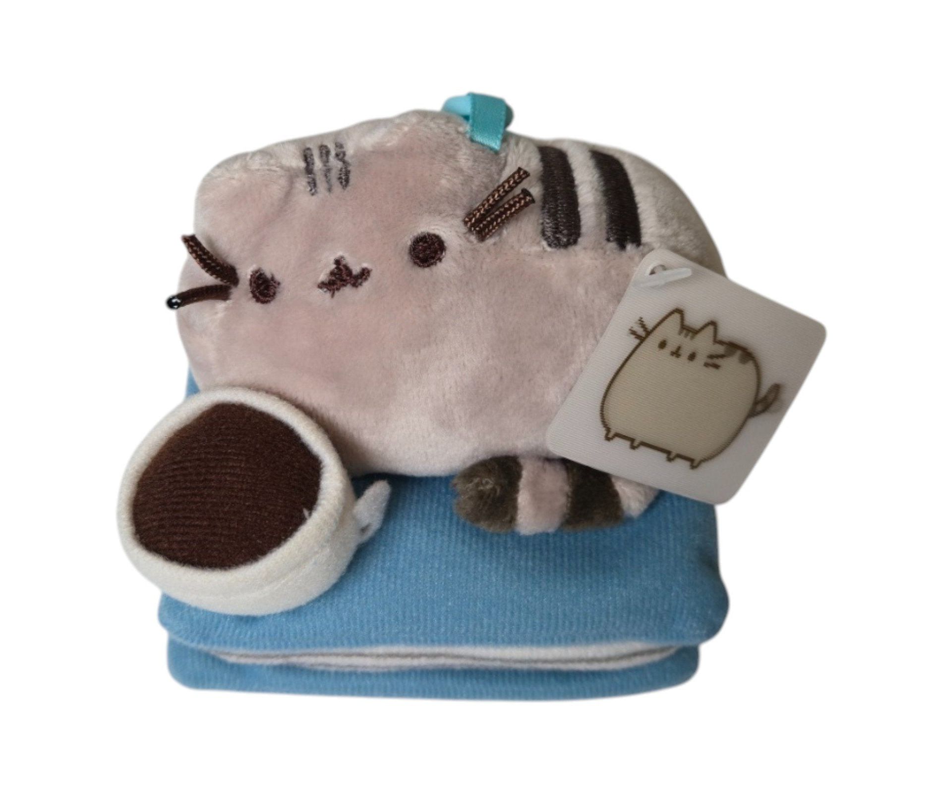 Pusheen Enjoying Coffee on Book Backpack Clip – Cute Collectible Pusheen Cat Accessory, Durable Clip for Backpacks, Purses, Bags