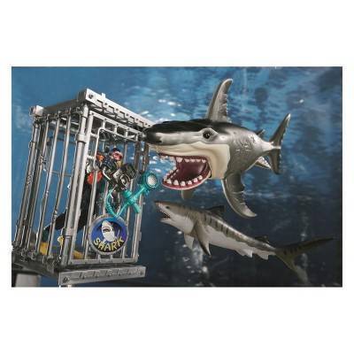 Animal Planet Extreme Shark Adventure Playset