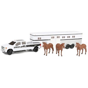 ERTL 1/32 Ford F-350 Super Duty Pick Up with Gooseneck Horse Trailer 46800 - 1 of 4