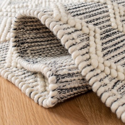 Hand-Tufted Black and Ivory Braided Wool 8' Square Rug