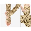 INSPIRE CHIC Women's Leopard Print Ribbed Cuff Thumb Hole Arm Warmers 1 Pair - 3 of 4