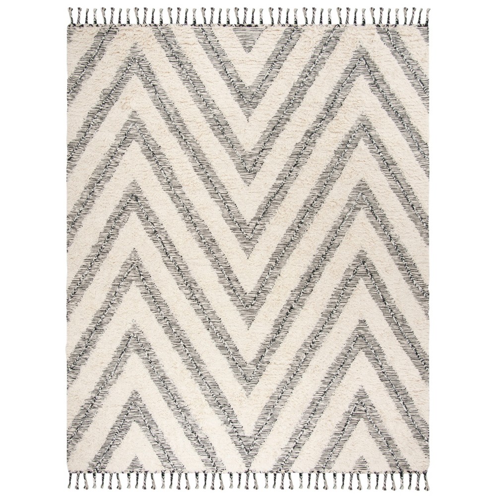 9'x12' Chevron Knotted Area Rug Black/Ivory - Safavieh