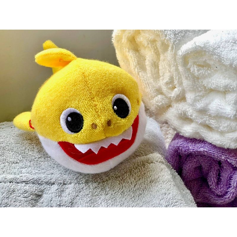 Baby Shark Kids&#39; Bath Sponge Wash Mitt - SoapSox, 4 of 5