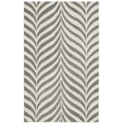 Bella BEL135 Hand Tufted Area Rug  - Safavieh