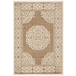 Amherst AMT488 Power Loomed Area Rug  - Wheat - 4'x6' - Safavieh. - 1 of 1
