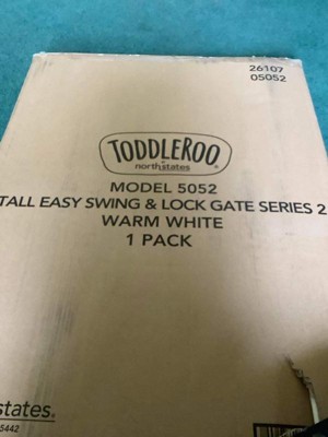 Toddleroo by North States Easy Swing & Lock Gate Series 2