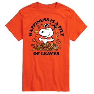 Men's - Peanuts - Happiness Is A Pile Of Leaves Short Sleeve Graphic T-Shirt - 1 of 4