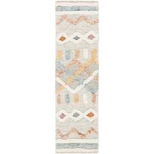 Kenya KNY664 Hand Tufted Rugs - Safavieh - 1 of 4