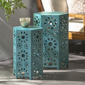 Maggift Patio End Tables, Stylish End Tables for Indoor and Outdoor Use, Ideal for Gardens, Backyard, Special Design, Green, 14.5"*12.5"*22" - 1 of 4