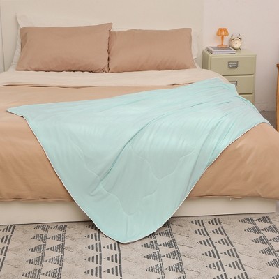 Catalonia Reversible Cooling Blanket, Lightweight Summer Comforter for Hot Sleepers, Silky Soft Summer Duvet Throw Size, 50x60 inches, Soft Breathable