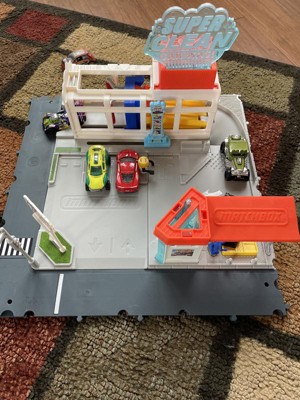 Matchbox Action Drivers Super Clean Car Wash Playset