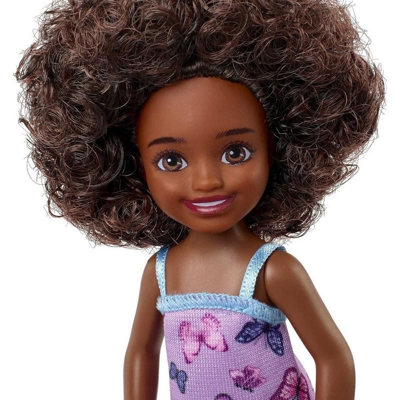 Barbie Chelsea Doll, Small Doll with Dark Brown Curly Hair, 2 of 7