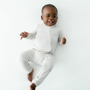 Kyte Baby Zippered Romper in Oat - 1 of 4