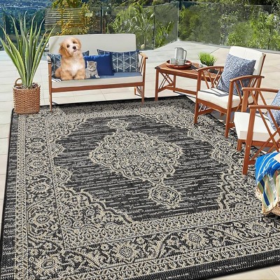 Indoor Outdoor Rug Vintage Medallion Area Rug for Patio Backyard Balcony, 4' x 5'3" Black