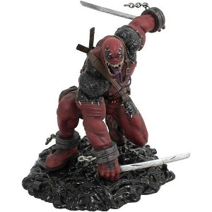 Diamond Select - Diamond Select - Marvel - Gallery Deluxe Venompool PVC Statue - 1 of 4