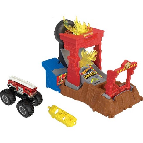 Hot Wheels Monster Trucks Fire Department 5 Alarm 1:24 Scale Vehicle  [ Exclusive]