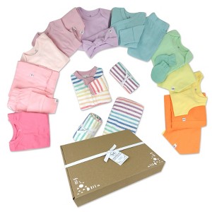 Honest Baby 20-Piece HAPPY DAYS Organic Cotton Gift Set - 1 of 4