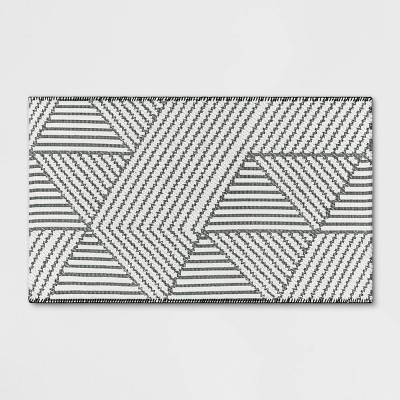 2'3"x3'9" Geo Accent Rug Gray - Project 62™