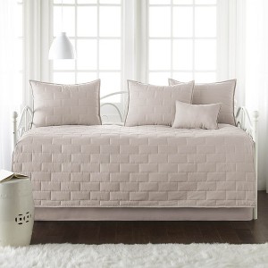 Southshore Fine Linens, Brickyard Twin Daybeds - 1 of 4