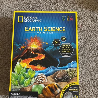 National Geographic Earth Science Kit - Over 15 Science Experiments for Kids, Crystal Growing Kit, Volcano Science Kit, Dig Kits & Gemstones, Stem