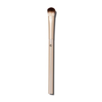 wide makeup brush