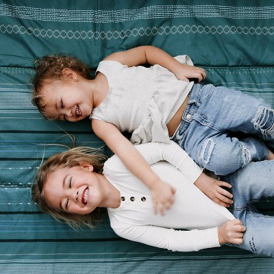 Shoreline Stripe Water-Resistant Outdoor Blanket