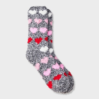 Women's Gradient Hearts Valentine's Day Cozy Crew Socks - Charcoal Gray/Pink/Red 4-10