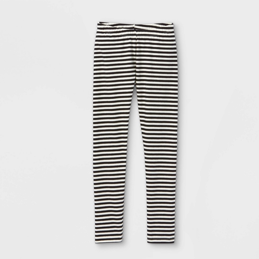 Case pack of 6 Size Small (6/7)Toddler Girl’s striped leggings- Cat & Jack 