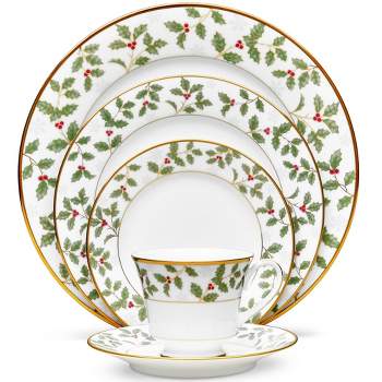 Noritake Holly and Berry Gold 5-Piece Place Setting