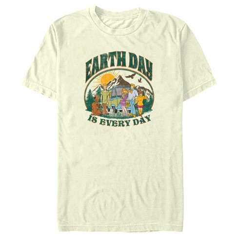 Men's Scooby Doo Every Day Is Earth Day Mystery Gang T-shirt - Beige ...