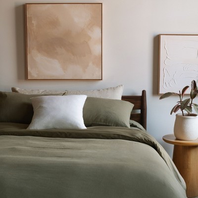 Cream Cotton and Polyester Standard/Queen Pillow Sham