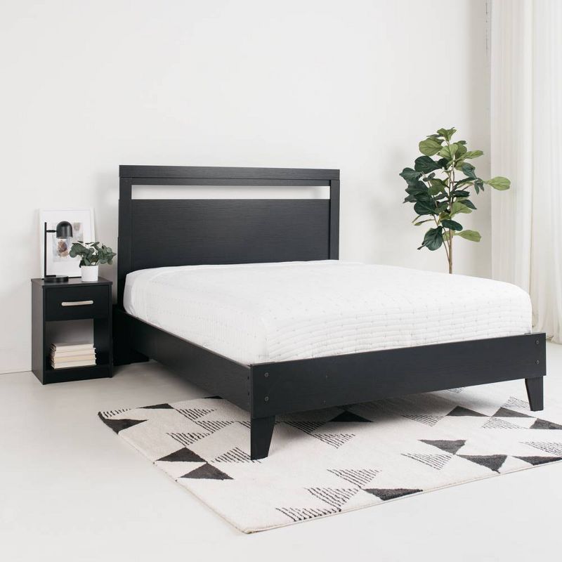 Queen Finch Platform Bed Black - Signature Design by Ashley, 4 of 12