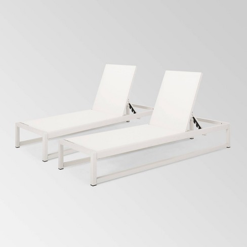 Mesh chaise online lounge