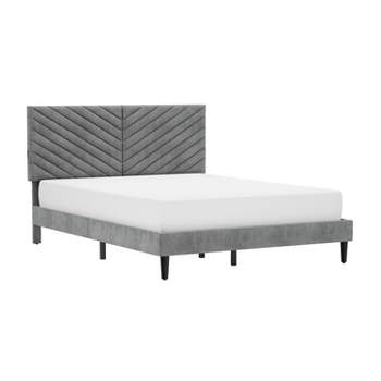 Queen Crestwood Upholstered Chevron Pleated Platform Bed with 2 Dual USB Ports Gray - Hillsdale Furniture
