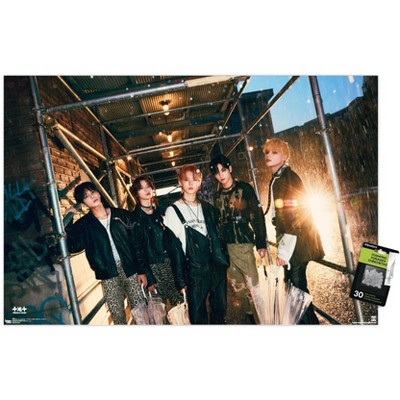 clear push pins bundle