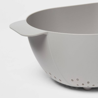 Plastic Colander Gray - Room Essentials&#8482;