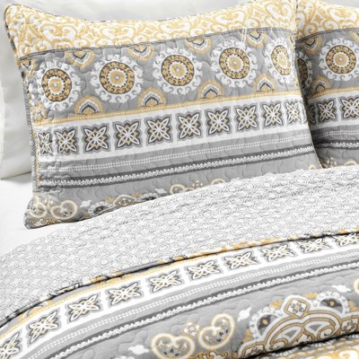 Lush Decor Lush Décor Nesco Stripe Reversible Cotton Quilt - Yellow and Gray - 3 Piece Bedding Set - Full / Queen — фото 3
