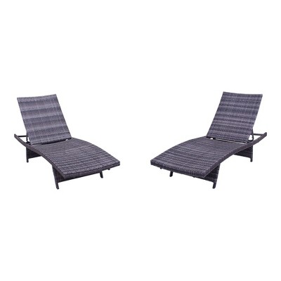 Relax Wicker Chaise lounge with folding legs
Price is for a Set of 2

Aluminum frame with flat PE wicker