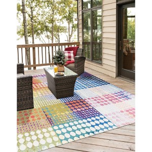 Unique Loom Outdoor Modern Area Rug - 1 of 4