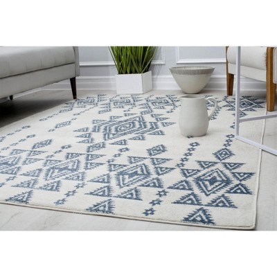 Royal Nova Blue and White Synthetic Area Rug