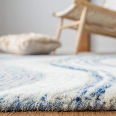 Handmade Blue and Ivory Wool Tufted Reversible Rug, 2' 3" x 8'