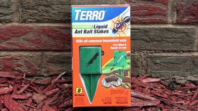 TERRO T1813B Outdoor Ready-to-Use Liquid Ant Bait Stake Killer Trap - Kills  Common Household Ants 12 Stakes