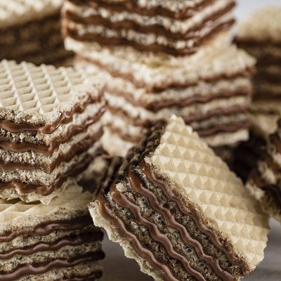 Loacker Quadratini Hazelnut Bite Size Wafer Cookies - 8.82oz