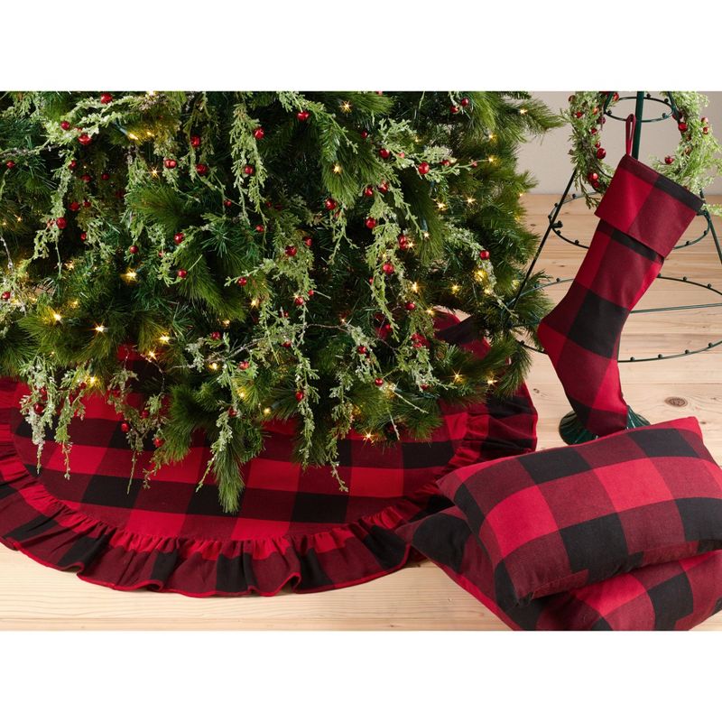 Saro Lifestyle Buffalo Plaid Ruffle Design Decorative Holiday Cotton Christmas Tree Skirt, 3 of 5