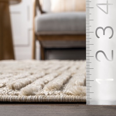 Beige Diamond Pattern Rectangular Synthetic 4' x 6' Area Rug