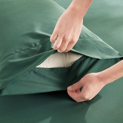 Hunter Green Queen Bamboo Rayon 4-Piece Sheet Set